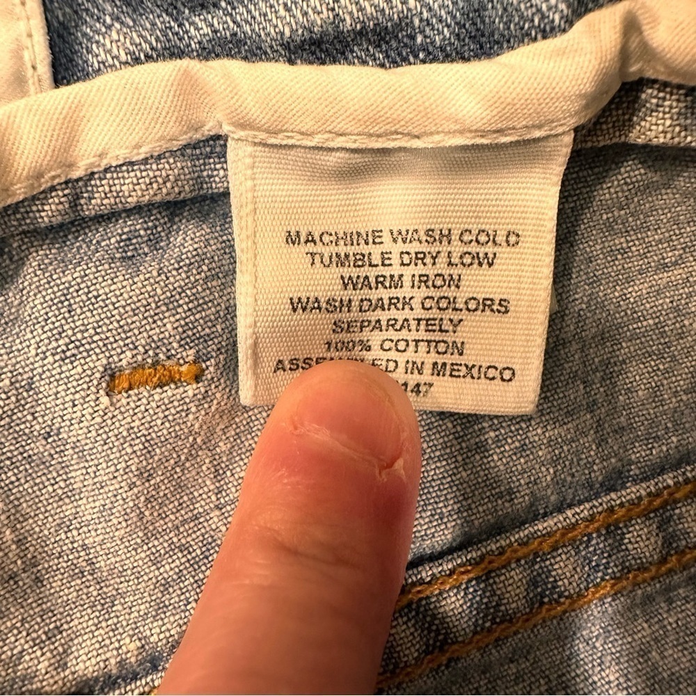 Talbots vintage blue distressed jeans high rise pleated front light denim size 6 - Picture 8 of 11